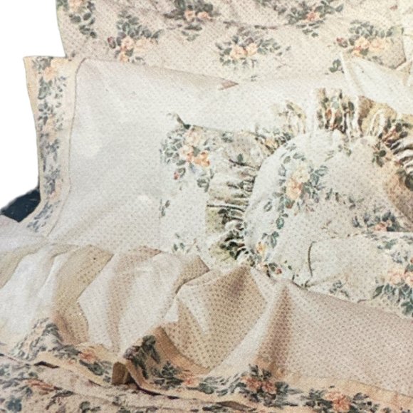 Laura Ashley Bedding Nwt Laura Ashley Serena Apricot Floral